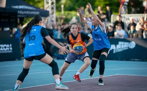 Peste 2000 de oameni au făcut sport la BCR Sport Arena Streetball, în Parcul Drumul Taberei