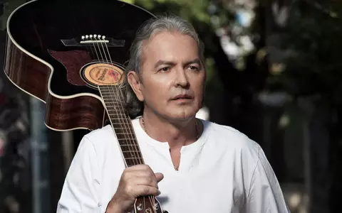 Cum arată mama lui Ducu Bertzi la 89 de ani și pentru ce îi e recunoscător artistul: „Ea a fost norocul meu. Se mai confruntă cu bolile bătrâneții, dar nu se plânge, e puternică”