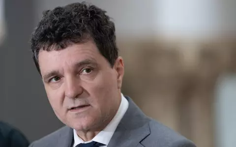 Nicușor Dan susține că România e „cumva” în recesiune de anul trecut: „E nevoie să facem niște corecții. Eu îmi doresc să le facem din cheltuieli”