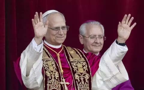 Povestea inspirațională a Papei Leon al XIV-lea, de la copilăria modestă în Chicago la cel mai îndrăgit lider al Bisericii Catolice: "Știa că va fi preot de când a învățat să meargă"