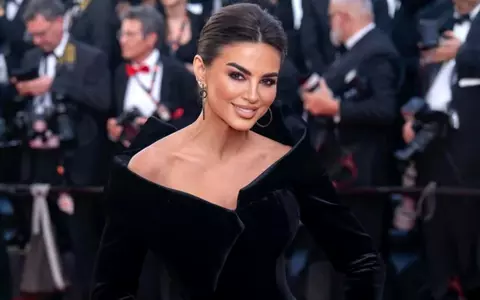 Creatoarea de modă Ramona Filip, admirată pe covorul roșu de la Cannes: „Am împărțit lumina reflectoarelor cu Tom Cruise”