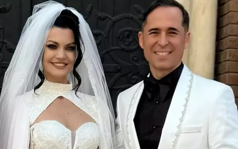 Dinu Maxer s-a căsătorit cu Magdalena Chihaia la doi ani de la divorțul de Deea: "Este o ceremonie la care am visat toată viața"/ De ce copiii lui nu au fost la petrecerea de nuntă
