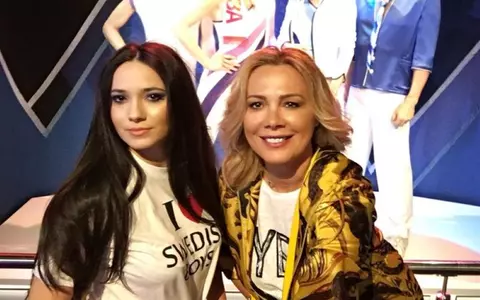 Fiica Danei Săvuică s-a măritat, la 32 de ani: "Iubire și căsătorie în familie!"/ Imagini cu Julie Stanciu în rochie de mireasă