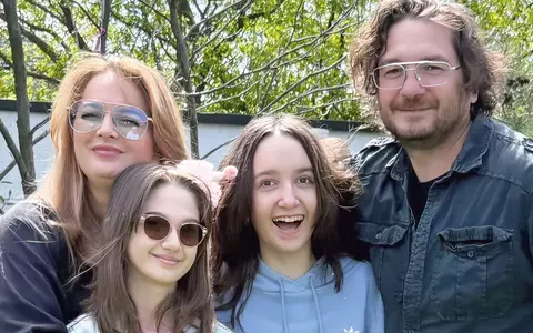 Florin Dumitrescu le povestește în fiecare seară fiicelor ce face la filmări: "Se bucură când ne văd și sunt triste când plecăm. Dacă un copil se bucură când i-a plecat părintele, e ceva în neregulă" / EXCLUSIV