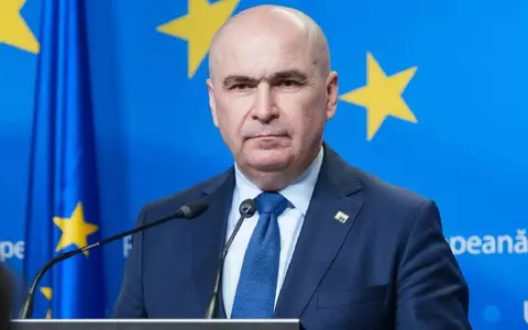Ilie Bolojan, după ce a fost întrebat din nou dacă îşi asumă funcţia de prim-ministru: „Premierul are nevoie de o masă critică, de susţinere în Parlament. Dacă nu ai autoritate, va fi doar un om de mucava”