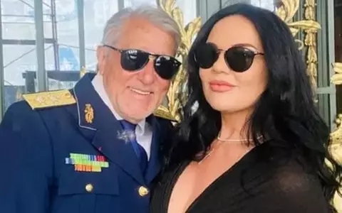 Ilie Năstase, reacție neașteptată după ce Ioana Năstase a depus actele de divorț: "Sunt la mare, nu știu nimic. Noi suntem împreună"/ Tenismenul e acuzat de agresivitate și amenințări