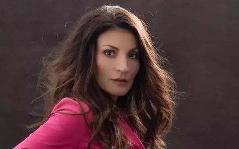 Cine este Ioana Ginghină. Are o fiică, a fost căsătorită cu Alexandru Papadopol și acum e la a treia căsnicie / Este actriță și a pozat în Playboy