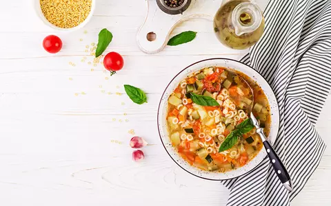 Rețetă de supă minestrone, preparatul centenarilor din Sardinia