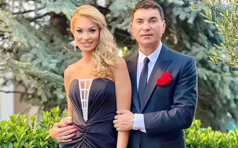 Cum se înțelege Valentina Pelinel cu Cristi Borcea, la 7 ani de la nuntă: ”Nu ne culcăm niciodată supărați. Eu cedez prima, sunt o fire mai calmă”. Se pregătesc pentru o vacanță cu toți copiii milionarului / EXCLUSIV
