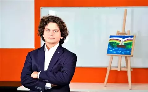 "Antrenorul de genii" Kristof Lajos a fost condamnat la 13 ani de închisoare pentru viol și agresiune sexuală. A fost prins în flagrant când viola un băiat de 14 ani