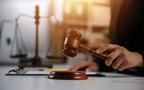 Decizia Curții Constituționale: creșterea TVA este constituțională. Sesizarea AUR în legătura cu Legea „austerităţii” a fost respinsă