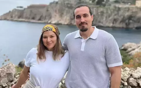 Maria Popovici povestește prin ce a trecut după  divorțul de Alexandru Minculescu. I s-a reproșat că și-a părăsit soțul pentru că a slăbit: "Nu am spus nimic, iar lumea a completat cu imaginația"