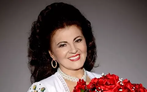 Cine este Irina Loghin. Regina muzicii populare a fost căsătorită o dată, are doi copii și a făcut și politică