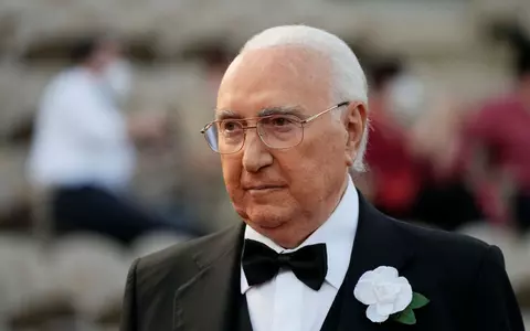 A murit Pippo Baudo, unul dintre cei mai îndrăgiți prezentatori TV din Italia: "A însoțit generații întregi, aducând emoții și zâmbete"/ El i-a lansat pe Al Bano, Eros Ramazzotti și Andrea Bocelli