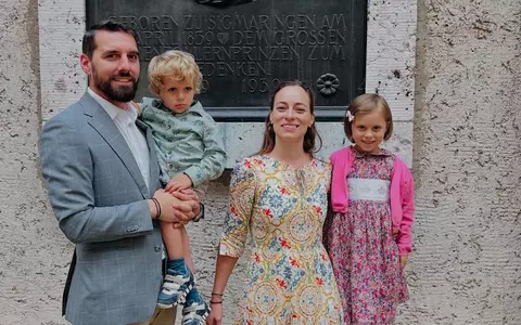 Nicolae al României, imagini rare cu familia în vacanţa din Germania: "Mi-am dorit să îmi descopăr rădăcinile și să văd locul unde a început totul"