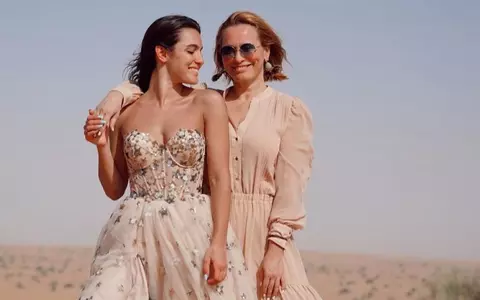 Andreea Esca a împlinit 53 de ani și a primit un mesaj emoționant de la fiica ei, Alexia: "Pentru totdeauna modelul meu" / Imagini de la petrecerea din Grecia