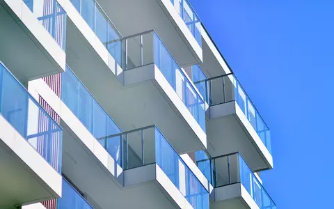 Indicele Imobiliare.ro: Apartamente noi mai ieftine în trei mari orașe din țară. Cum vor evolua prețurile până la finalul verii?
