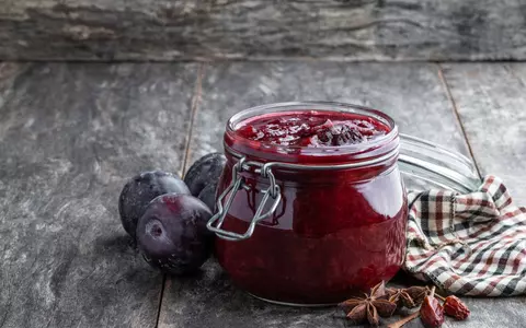 3 rețete de gem de prune, perfecte pentru toamnă: magiun clasic, varianta fără zahăr și un deliciu cu nuci