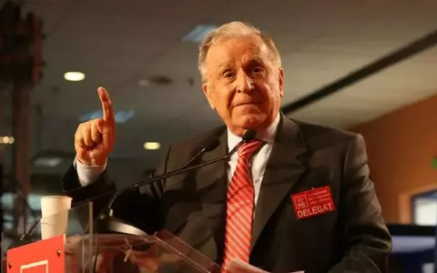 Ion Iliescu se află în stare critică de 48 de ore. Anunțul medicilor: „Afectarea severă a funcției respiratorii și persistența disfuncțiilor multiple de organ”
