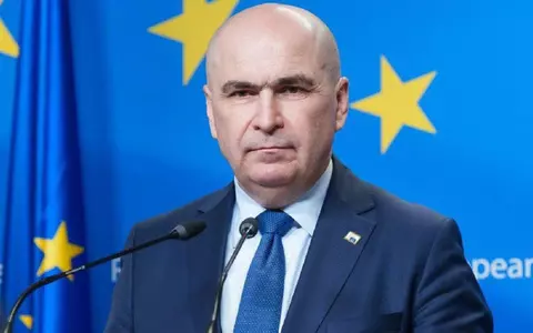 Concediul medical potrivit legii Bolojan. Angajații nu au voie să se îmbolnăvească mai mult de o lună: „Fie exact o lună, fie 14 zile. Nu 15 zile, nici 31”