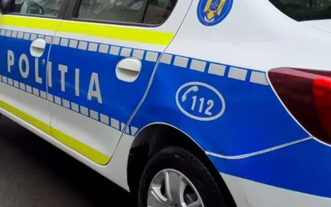 Cântăreață de muzică populară, prinsă la furat cosmetice, cu soțul ei, într-un hipermarket din Târgu-Jiu. Precizările poliției