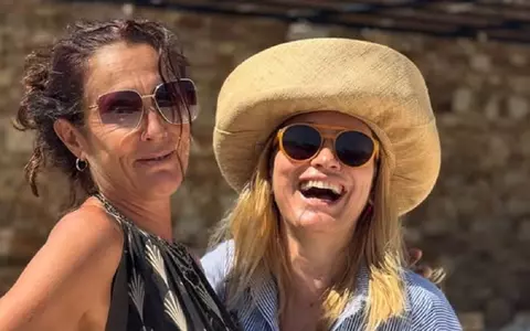 Cine este și cu ce se ocupă femeia care a impresionat-o pe Andreea Esca, în vacanță, în Grecia: „A decis să renunțe la haosul cotidian pentru a se muta pe insulă”