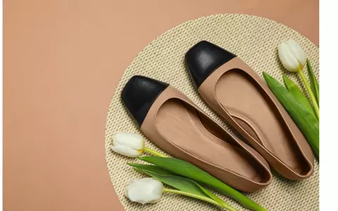 Femeia modernă alege confortul cu stil: 5 motive pentru care balerinii din piele îți construiesc look-uri smart