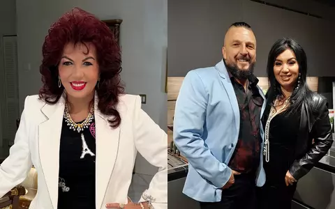 Carmen Harra va cânta la nunta Adrianei Bahmuțeanu cu George Restivan. Ea le-a făcut cunoștință: „Prietenele ei răutăcioase, care au vrut să o vadă singură, nu au reușit nimic”
