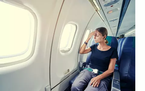 Teama de zbor: 8 sfaturi eficiente pentru a reduce anxietatea în avion