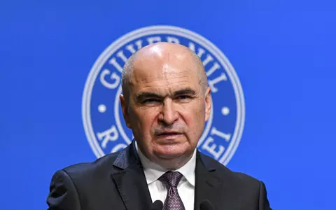 Ilie Bolojan oferă asigurări că românii nu vor suporta noi taxe. Ce cheltuieli urmează să fie reduse: „Dacă nu le scădem, acestea ne vor ajunge din urmă”