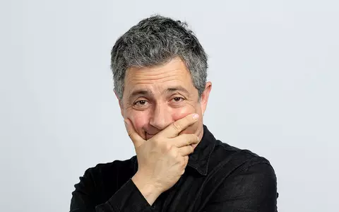 Cum și-a descoperit Mihai Călin pasiunea pentru actorie, fiind la un liceu de matematică-fizică: "Mi-a fost frică să dau la Teatru. Au fost niște ani destul de grei, m-au maturizat foarte mult" / EXCLUSIV