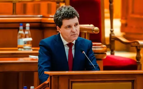 Nicuşor Dan sare în apărarea magistraților: „Chiar au muncit mult în anii ăştia. Nu cred că e sănătos pentru democraţie ca oamenii să-i înjure”. Ce spune despre vârsta de pensionare