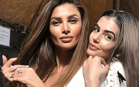 Monica Gabor i-a făcut o vizită surpriză surorii ei, Ramona, în Dubai. Cum s-au afișat împreună: „Fericire instantă”