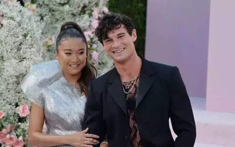 Ashley Park și Paul Forman s-au despărțit după un an de relație! Actorii s-au cunoscut pe platourile de filmare ale serialului "Emily in Paris"