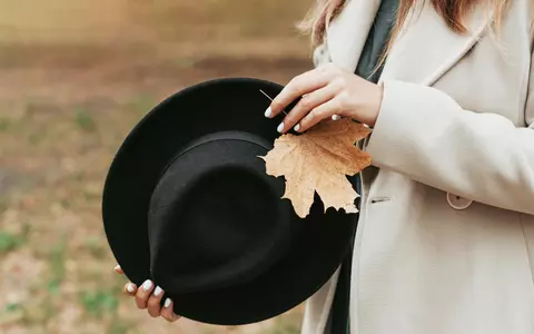 Accesorii statement ale toamnei: Cum să treci de la banal la spectaculos cu accesorii cheie