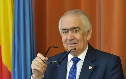 Florin Cârciumaru, fostul primar al orașului Târgu Jiu, a fost înmormântat cu onoruri militare! Victor Ponta: "Pentru mine a fost un exemplu!"