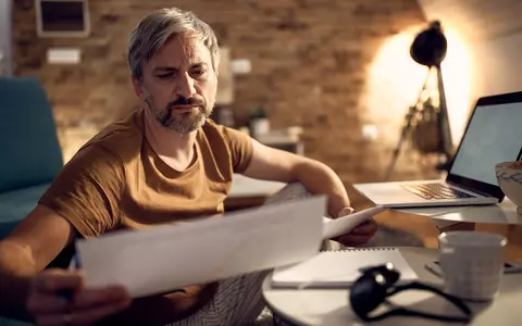 Românii vor plăti mai mult la facturi din noiembrie, indiferent de cât vor consuma: „E încă o lovitură pentru cei care consumă energie”