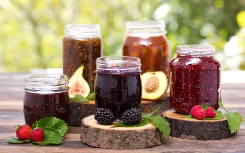 Care este diferența dintre gem și dulceață. Cum se prepară fiecare și ce fructe sunt ideale