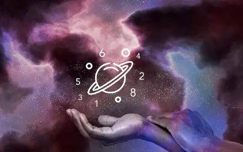 Horoscopul lunii noiembrie 2025. Energie intensă, introspecție și decizii curajoase