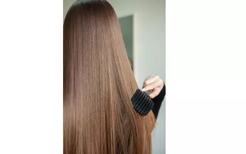 Menținerea culorii șaten deschis: trucuri care funcționează indiferent de sezon