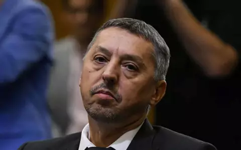 Daniel David, ministrul Educației, dă vina pe profesorii slab pregătiți pentru analfabetismul funcțional: "N-ai pe cine să pui responsabilitatea decât pe cadrele didactice. Toate acestea arată eșecul educației"