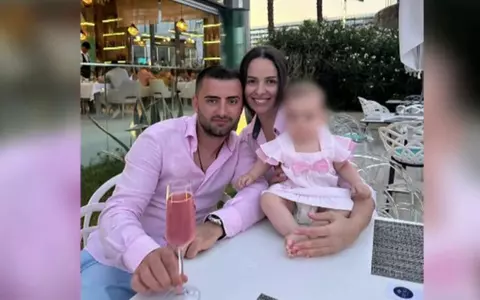 Părinţii fetiței de 2 ani care a murit la dentist, audiați la Poliţia Capitalei. Deşi mama a semnat acordul pentru intervenţie, actul e nul: "Să-i lăsăm să-și plângă fata"