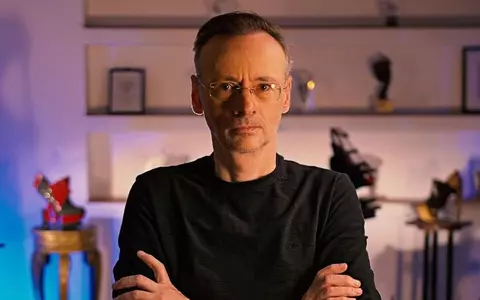 Mihai Albu a dezvăluit cum a aflat că tatăl său, fost director al Televiziunii Române, a murit: "Aveam 16 ani, am rămas cu mama și cu fratele meu"/ Ce făcea atunci pentru a câștiga bani