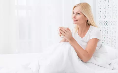Menopauza nu trebuie să fie suferință – Estrovital® Meno, suplimentul modern pentru femei