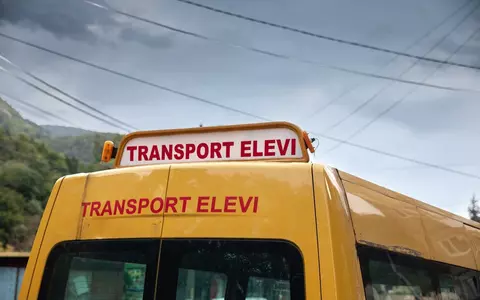 Când încep elevii școala în ianuarie după vacanța de iarnă