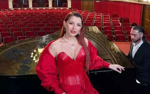 Elena Gheorghe cântă o piesă de Crăciun cu fiica ei, Amelie. Cum arată acum fetița în vârstă de opt ani: ”Un dar pentru voi, pentru noi, pentru istoria pe care o scriem împreună”