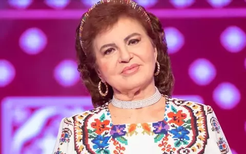 Ce bancuri spumoase le-a spus Irina Loghin spectatorilor de la Sala Palatului. La 86 de ani, artista este ironică și autoironică: ”Îi mulțumesc lui Dumnezeu că m-a adus până aici, că nu am mierlit-o până acum”