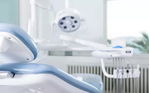 O fetiță de 2 ani a murit la stomatolog, în urma unui stop cardio-respirator, după ce i s-a făcut anestezie generală. Tatăl micuței acuză medicii: "Au omorât-o, asta este părerea mea"