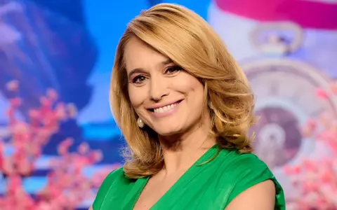 Ce ascunde Andreea Esca în fața camerelor. Detaliul pe care nimeni nu l-a observat de 30 de ani: „Mi-a spus să fiu atentă cum să îmi pună lumina, să nu se vadă acest lucru”