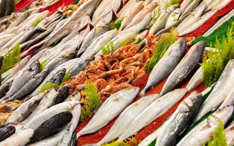 Alertă alimentară: pește contaminat cu Listeria Monocytogenes, retras din magazine. Dr. Tudor Ciuhodaru, sfaturi pentru evitarea îmbolnăvirii